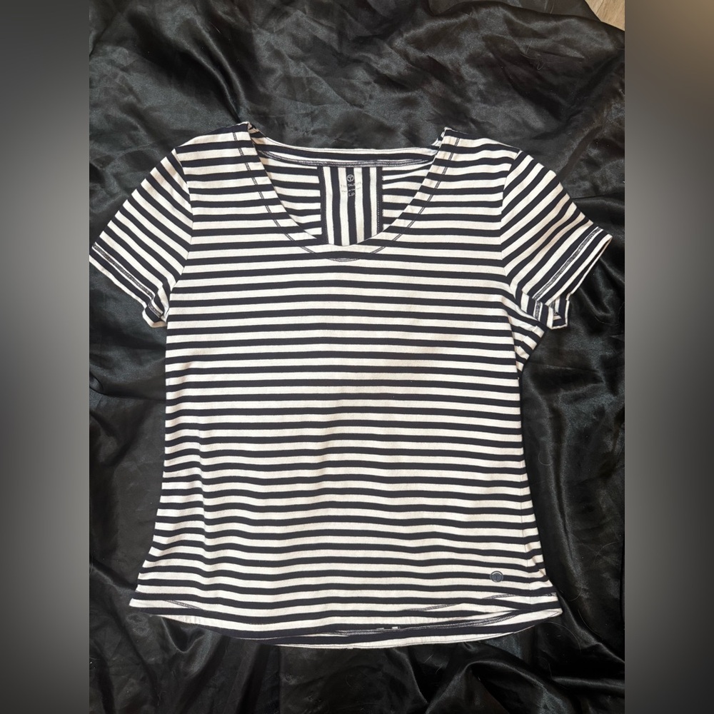 Black and white stripped cotton t shirt by Talbots. Size LP